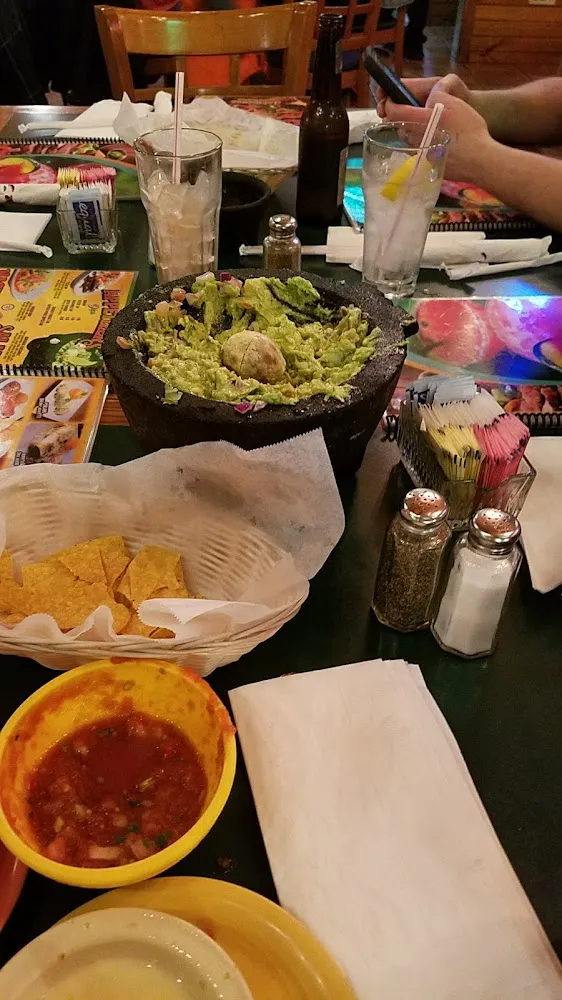 Guacamole Fresh Made Tableside
